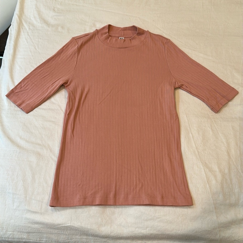 Women's Ribbed Pink Top - Picture 4 of 4